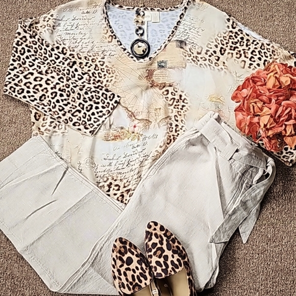 Chico's Pants - NWOT 💛 - Chico's Linen Crop Pants